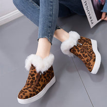 Load image into Gallery viewer, Winter Flat Boots Casual Ankle Snow Boots  Platform Thick Plush Shoes for Women 22S36