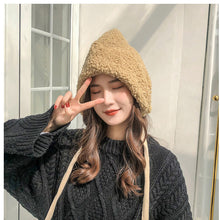 Load image into Gallery viewer, Women's Winter Beanie Hats Trapper Hat with Claimond Veins Warm Furry Hat 22627