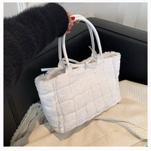 Load image into Gallery viewer, Women Handbags Overlarge Tote Bag Fluffy Soft Plush 22446