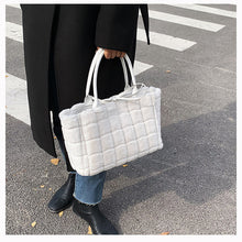 Load image into Gallery viewer, Women Handbags Overlarge Tote Bag Fluffy Soft Plush 22446