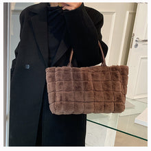 Load image into Gallery viewer, Women Handbags Overlarge Tote Bag Fluffy Soft Plush 22446