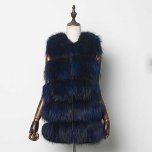Load image into Gallery viewer, Raccoon Fur Vest Women's Real Fur and Leather Winter Girl's Warm Outerwear Fur Vest