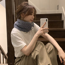 Load image into Gallery viewer, Winter Plush Collar for Women Detachable Scarves Lapel Wrap Zipper Choker 22524