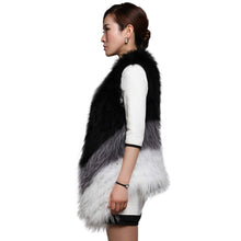 Load image into Gallery viewer, FS15295 Women&#39;s Real Fur Vest Winter Furry Double Color Handmade Knitted Natural Raccoon Fur Vest Female Fur Story