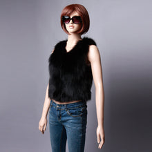 Load image into Gallery viewer, UE FS152122 Real Raccoon Fur vest for women winter
