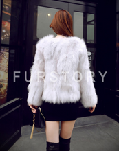 Load image into Gallery viewer, Women's Natural Fox Fur Coat Fashion Natural Color Full Sleeve