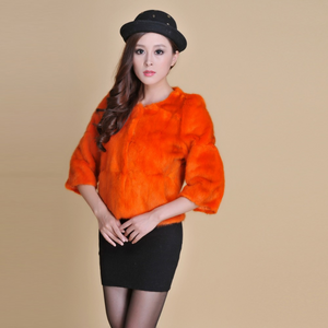 Natural Fur Women' Muskrat  Jacket Short Version Winter Outwear Luxury Natural Fur Coat Female