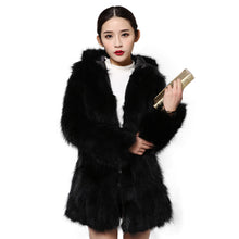 Load image into Gallery viewer, Natural Raccoon Fur Coat Women&#39;s Real Fur Jacket Long Sleeve Winter Warm Outwear 151256