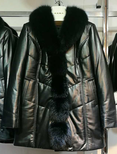 UE FS17L10 Genuine Sheep leather down Coat for women fox fur collar