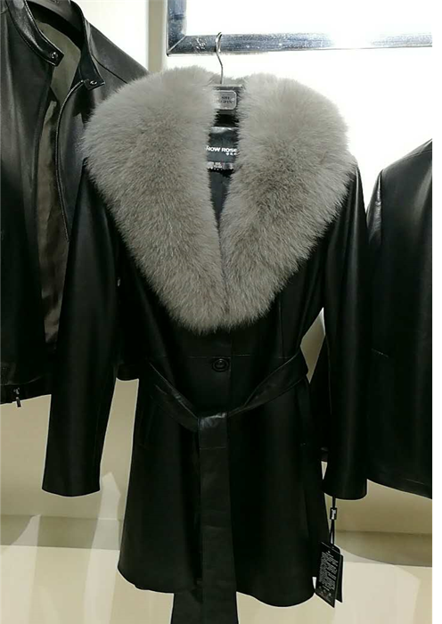 UE FS17L01 Genuine Sheep Leather Coat overcoat for Women Big fox fur collar