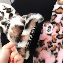 Load image into Gallery viewer, Furry Case Cute Warm Handmade Fuzzy Fluffy Protective Cover（iPhone 11 Pro Max）22815