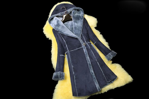 Women's Natural Long Lamb Fur Coat Double Faced Fur Coat with Fur Hood