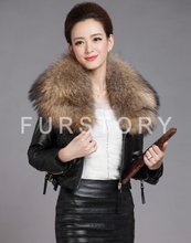 Load image into Gallery viewer, Women&#39;s Short Genuine Sheep Leather Coat with Raccoon Fur Collar