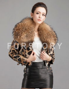 Women's Short Genuine Sheep Leather Coat with Raccoon Fur Collar