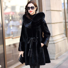 Load image into Gallery viewer, Fox Fur Hooded Fur Coat Mink Fur Sheep Fur Women&#39;s Coat 21142
