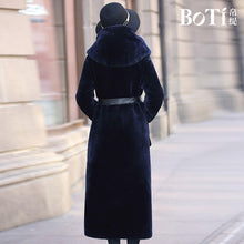 Load image into Gallery viewer, Winter Coat Women Fur Coat Mink Mouth with Hooded Sheep Fur Coat Women Long FS21143