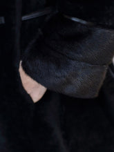 Load image into Gallery viewer, Fox Fur Hooded Fur Coat Mink Fur Sheep Fur Women&#39;s Coat 21142
