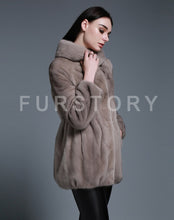 Load image into Gallery viewer, Women&#39;s Genuine Mink Fur Coat Long Sleeve Silver Blue Color Color Outerwear 161207