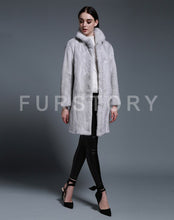 Load image into Gallery viewer, Women&#39;s Genuine Mink Fur Coat Turn Down Collar Natural Fur Women Jacket 16063