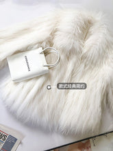 Load image into Gallery viewer, Raccoon Dog Fur Woven Fur Coat Women&#39;s Short Small Lapel Winter 2021 Fox Fur Fur Fur Coat Strip FS21119
