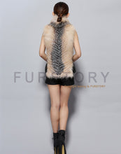 Load image into Gallery viewer, Natural Fox Fur Vest Fashion Warm Outerwear Sleeveless Women Short Jacket