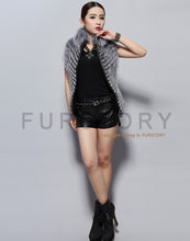 Load image into Gallery viewer, Natural Fox Fur Vest Fashion Warm Outerwear Sleeveless Women Short Jacket