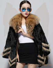 Load image into Gallery viewer, Natural Rabbit Fur Coat Supper Big Raccoon Fur Collar Women Overcoat Winter Outwear