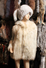 Load image into Gallery viewer, knitted Real Raccoon fur with big hood overcoat jacket long sleeve puff /Super warm/Natural style/Vintage FS13005