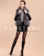 Load image into Gallery viewer, Women&#39;s Silver Fox Fur Vest Silver Fox Natural Color Real Fur Vest Female