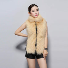 Load image into Gallery viewer, Natural Fox Fur Vest Fashion Warm Outerwear Sleeveless Women Short Jacket
