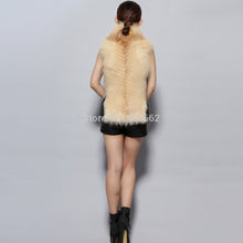 Load image into Gallery viewer, Natural Fox Fur Vest Fashion Warm Outerwear Sleeveless Women Short Jacket