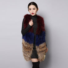 Load image into Gallery viewer, FS15295 Women&#39;s Real Fur Vest Winter Furry Double Color Handmade Knitted Natural Raccoon Fur Vest Female Fur Story