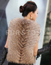 Load image into Gallery viewer, Women&#39;s Real Raccoon Fur Vest Luxury Furry Natural Waistcoat Fur Vests Female
