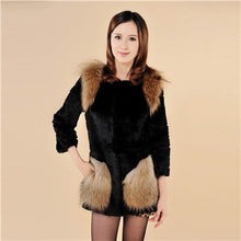 Load image into Gallery viewer, Natural Fur Coat Female with Raccoon Fur Epaulet and Pocket Decoration Women&#39;s Real Fur Coat