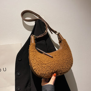 Fluffy Tote Bag Plush Underarm Bag Ladies Fluffy Shoulder Bag 22425