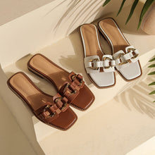 Load image into Gallery viewer, FUR STORY Women&#39;s retro leather Slipper outdoor flat shoes square head slippers 22L05