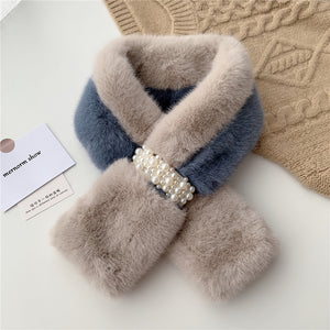 Girls autumn and winter pearl two-color stitching cross plush scarf 22506