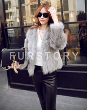 Load image into Gallery viewer, Women's Natural Fox Fur Coat Fashion Natural Color Full Sleeve