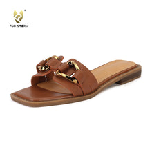 Load image into Gallery viewer, FUR STORY Women&#39;s retro leather Slipper outdoor flat shoes square head slippers 22L05